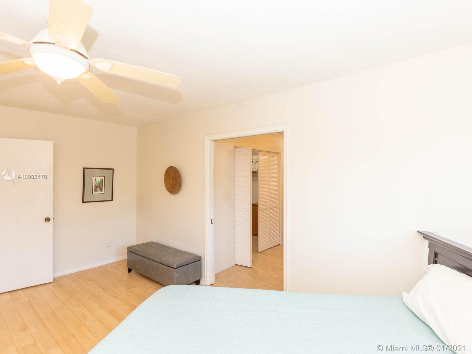 7541 Plantation Road Plantation, FL 33317 - Photo 35 of 66