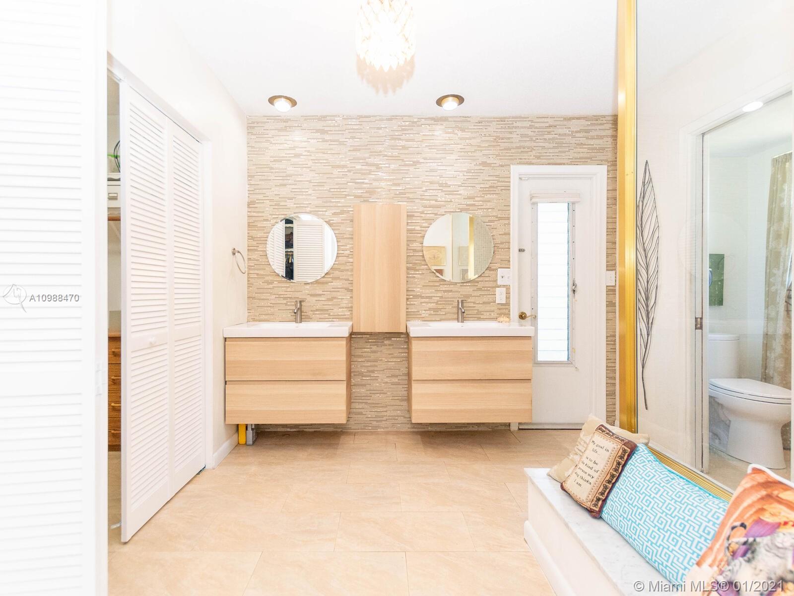 7541 Plantation Road Plantation, FL 33317 - Photo 37 of 66