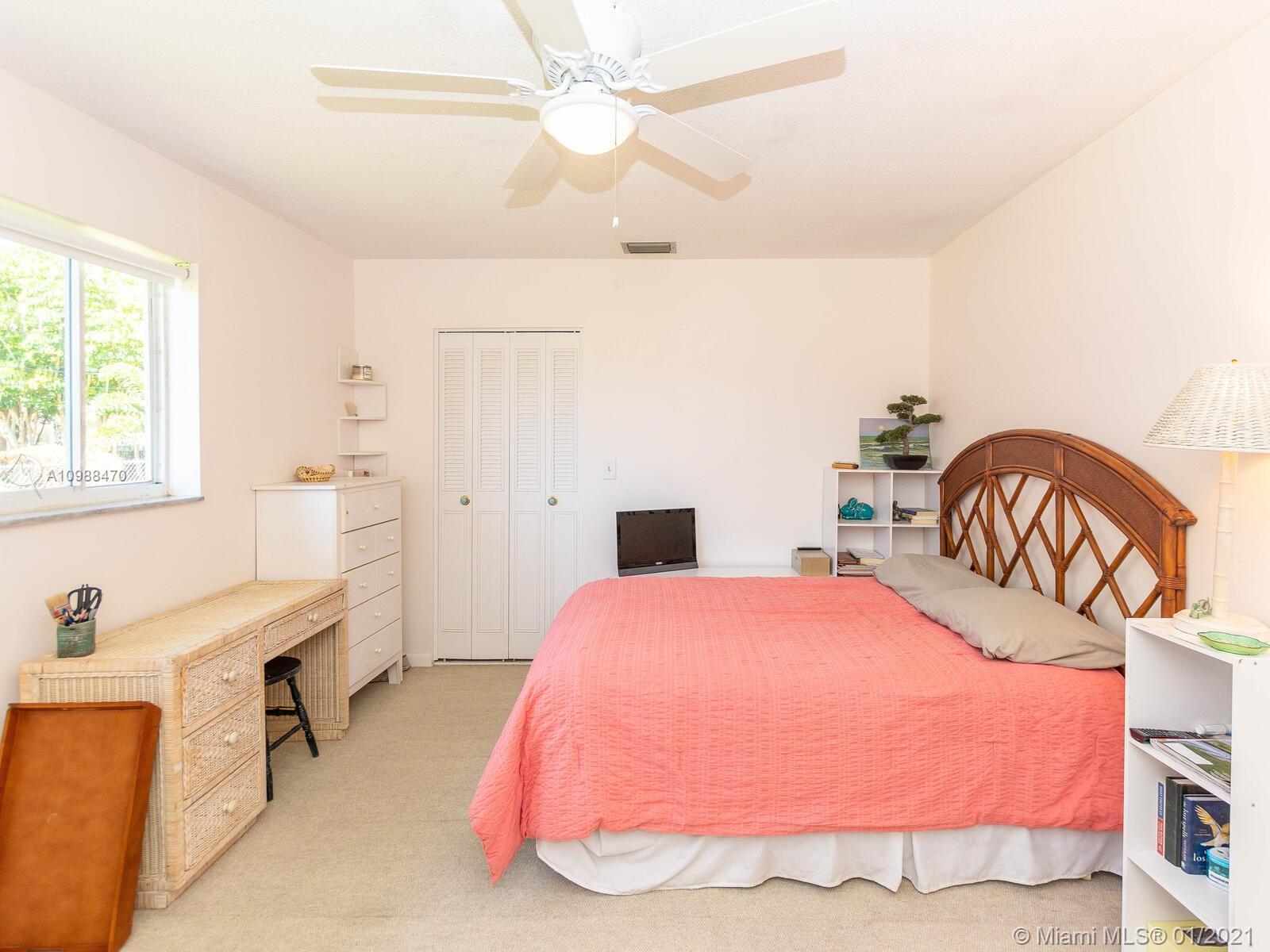 7541 Plantation Road Plantation, FL 33317 - Photo 46 of 66