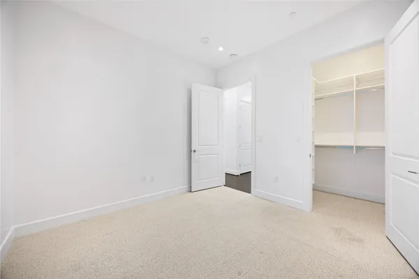 $4,999 | 4521 San Felipe Street, Unit 1903, Houston, TX 77027