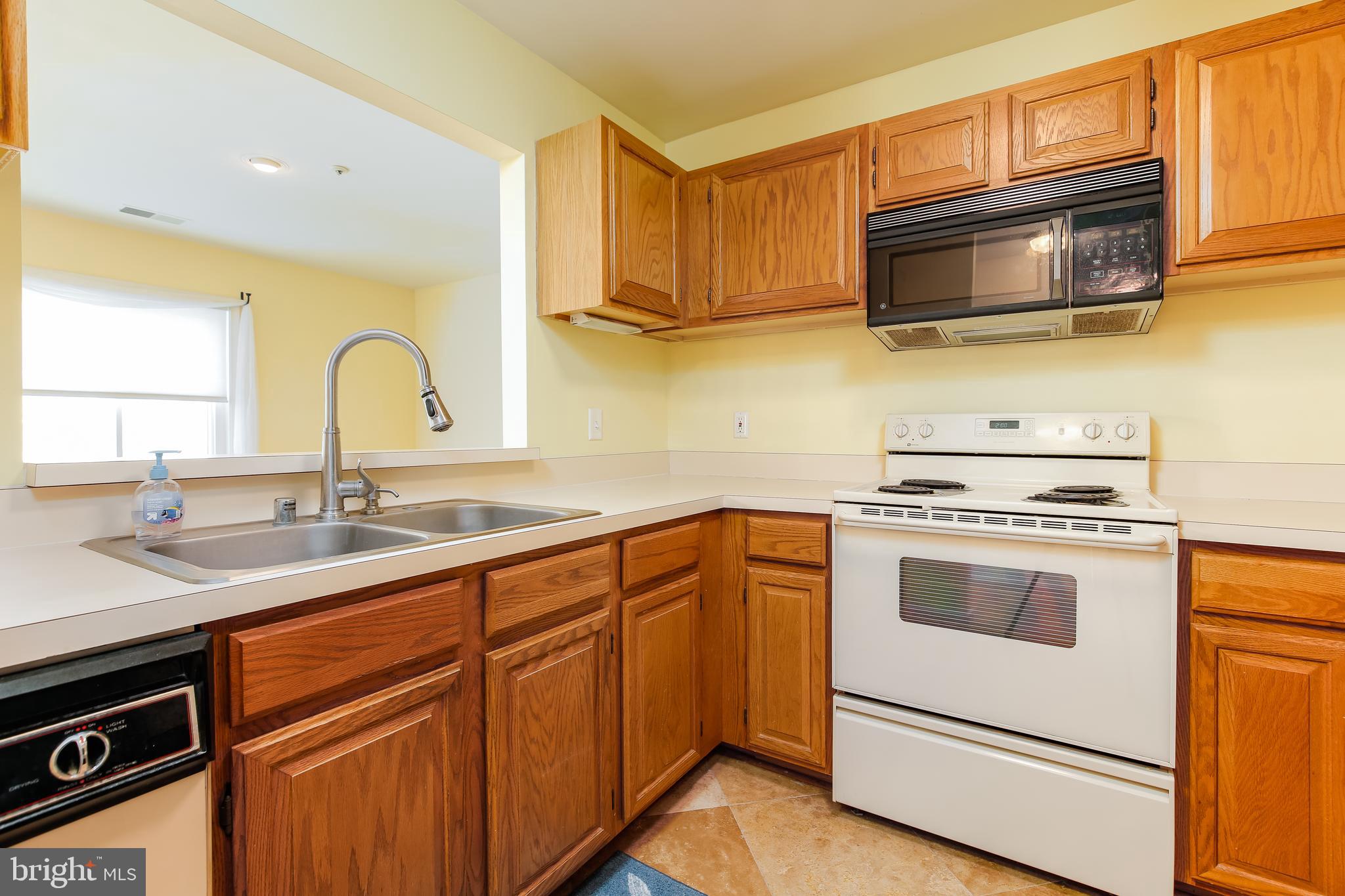 405 Pleasanton Road, Unit A34 Westminster, MD 21157 - Photo 8 of 27