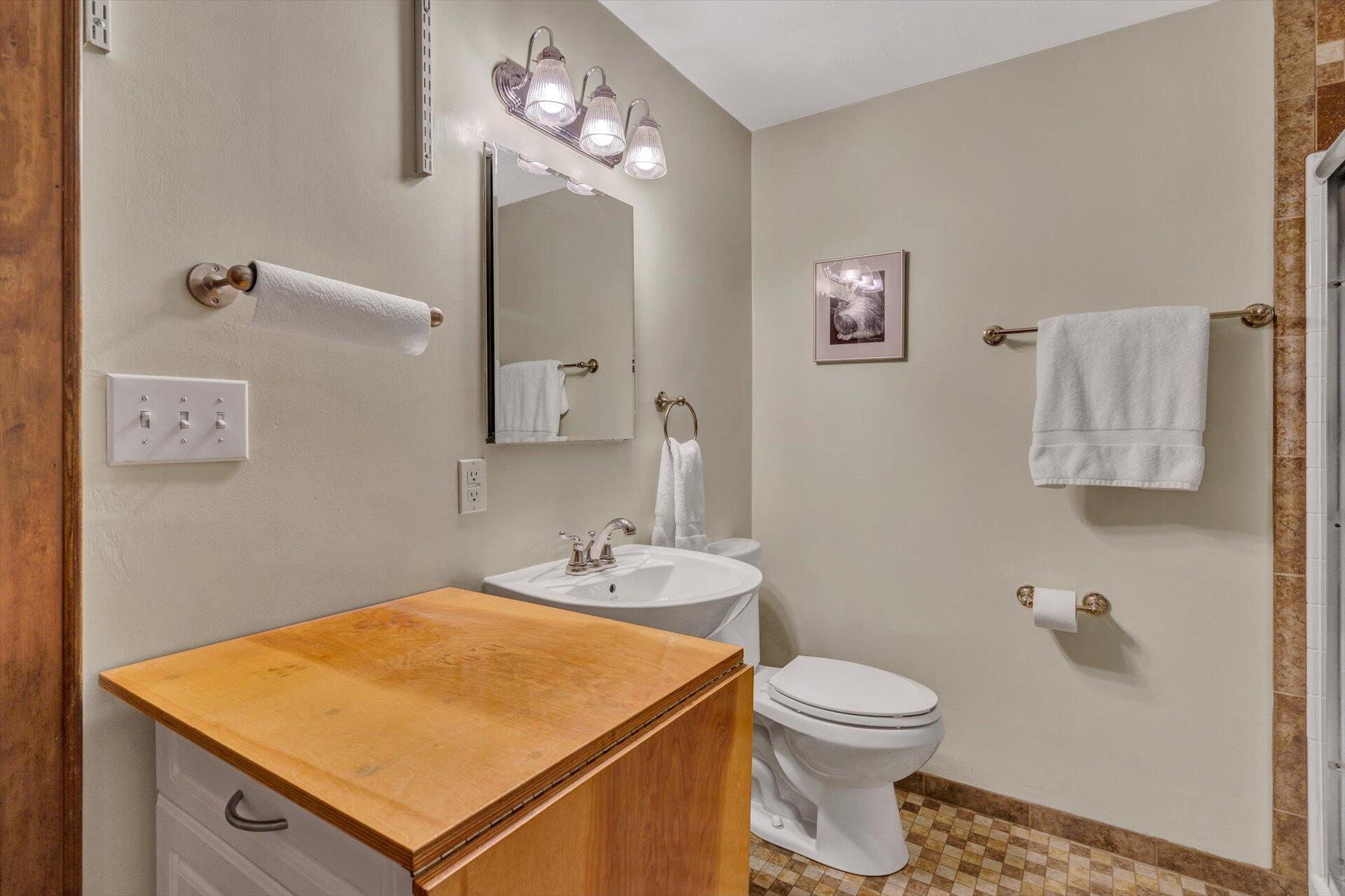 851 Honeysuckle Road Salem, VA 24153 - Photo 36 of 50 36-101820210031