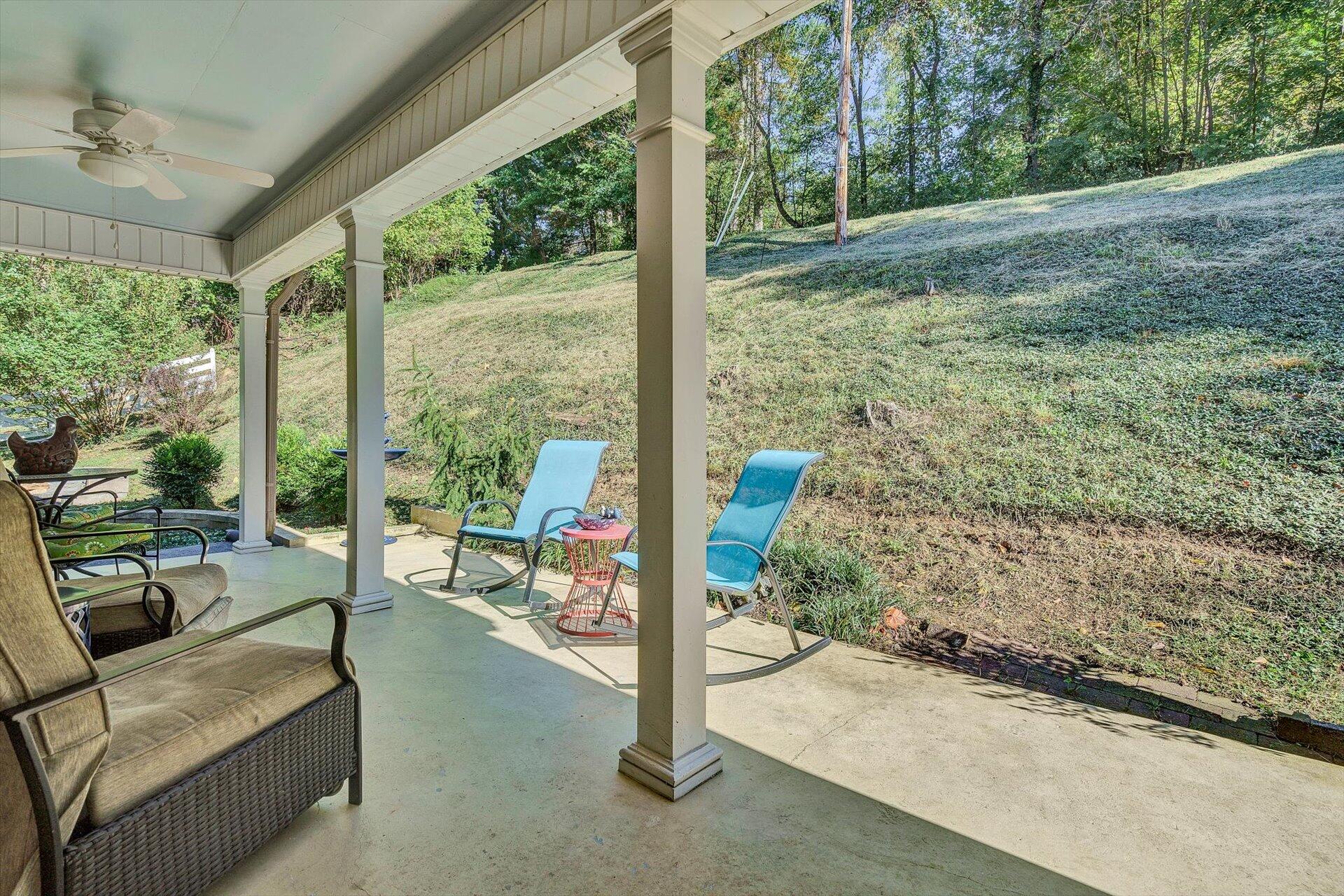 851 Honeysuckle Road Salem, VA 24153 - Photo 39 of 50 39-101820210034