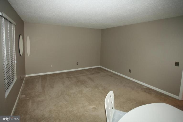 114 Fort Evans Road Southeast, Unit F Leesburg, VA 20175 - Photo 11 of 11 Master Bedroom #3
