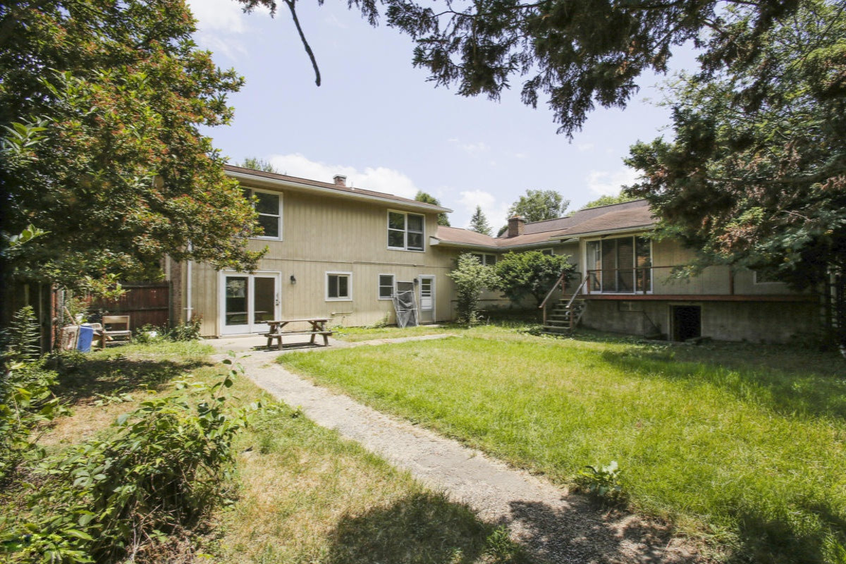1521 Northampton Road Kalamazoo, MI 49006 - Photo 28 of 29 1521 northampton rd-128