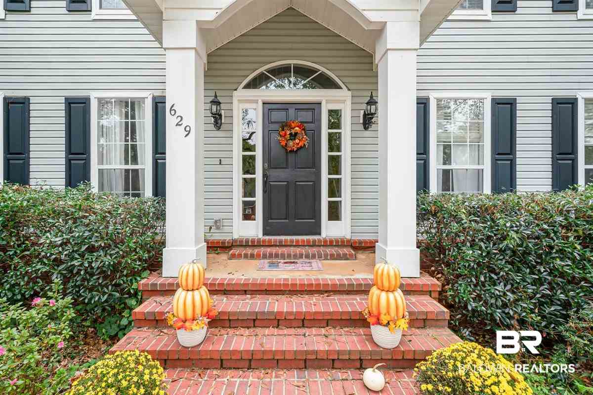 629 Ridgewood Drive Daphne, AL 36526 - Photo 3 of 36