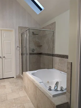 $2,250 | 635 Avery Drive, Sugar Land, TX 77479