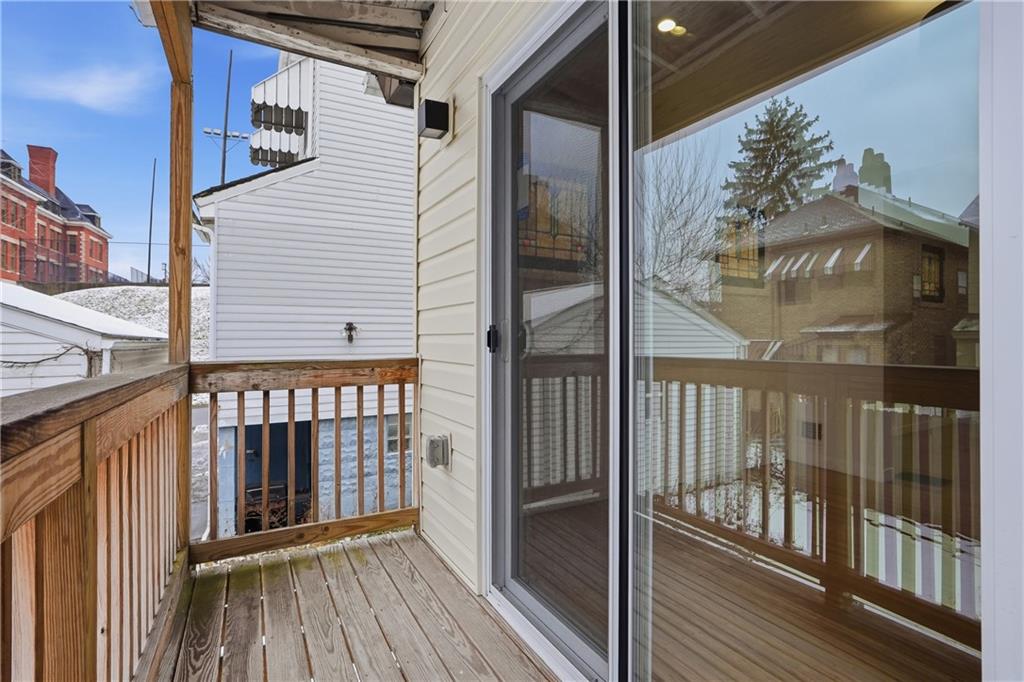 1402 Dickson Street Pittsburgh, PA 15212 - Photo 12 of 25 a view of a balcony