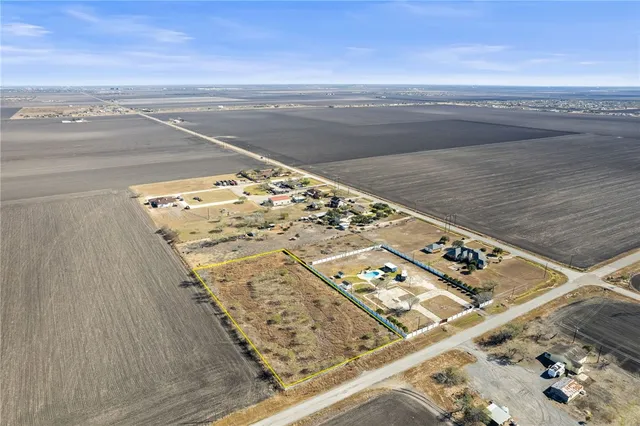 $60,000 | 81 Cr-38, Robstown, TX 78380