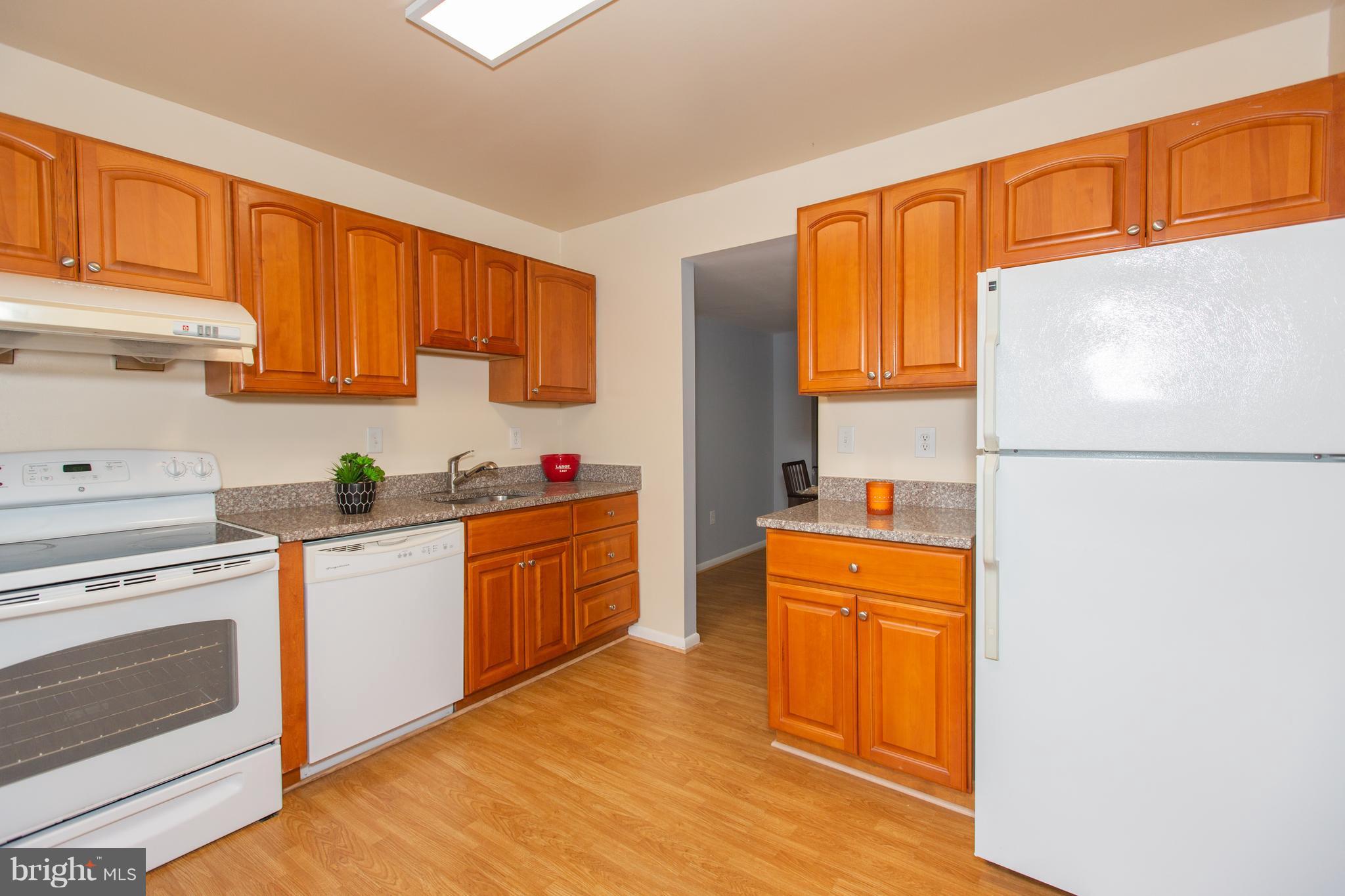 74 Timber Rock Road Gaithersburg, MD 20878 - Photo 2 of 30 Kitchen