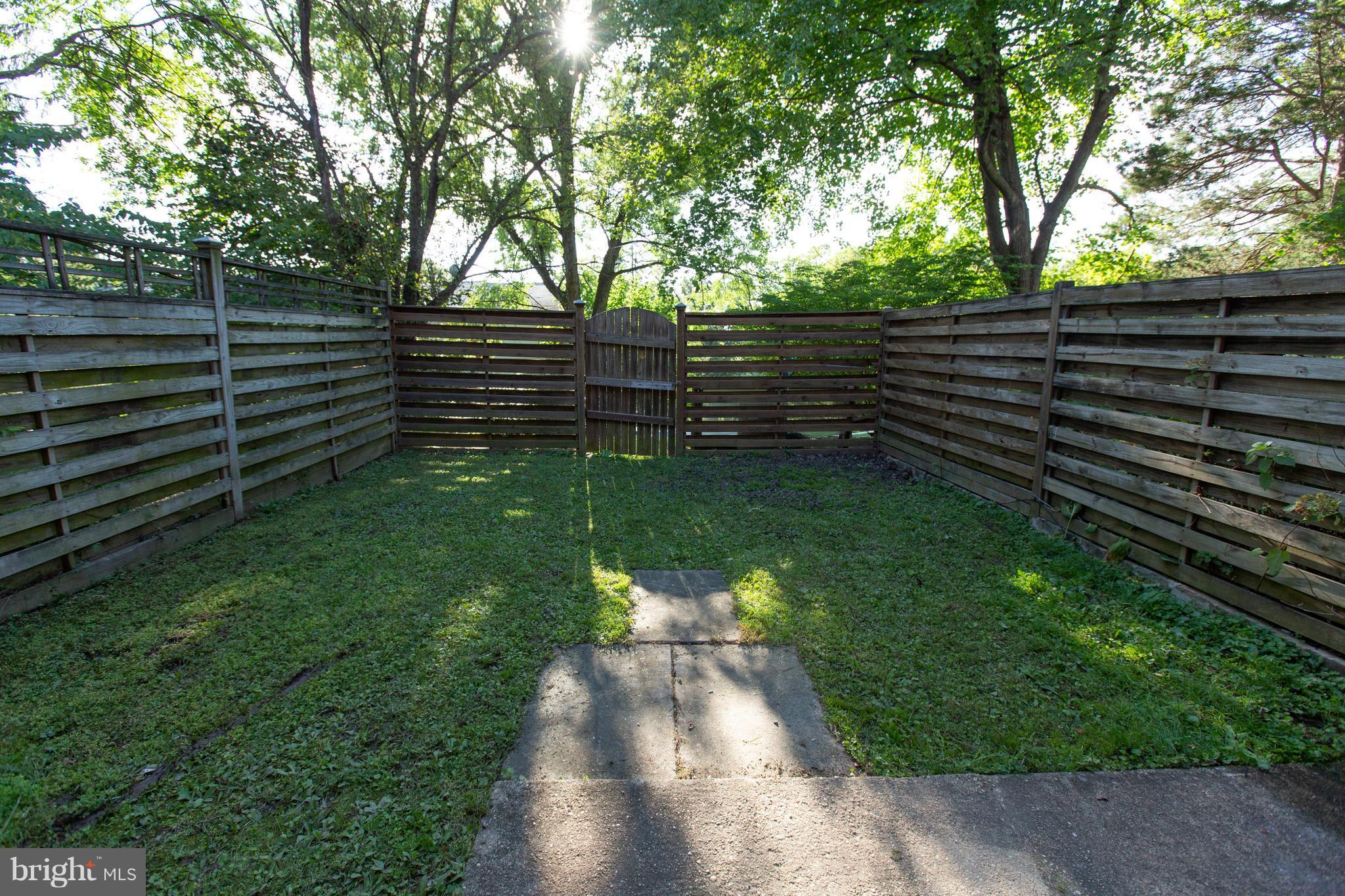 74 Timber Rock Road Gaithersburg, MD 20878 - Photo 27 of 30 Exterior (Rear)
