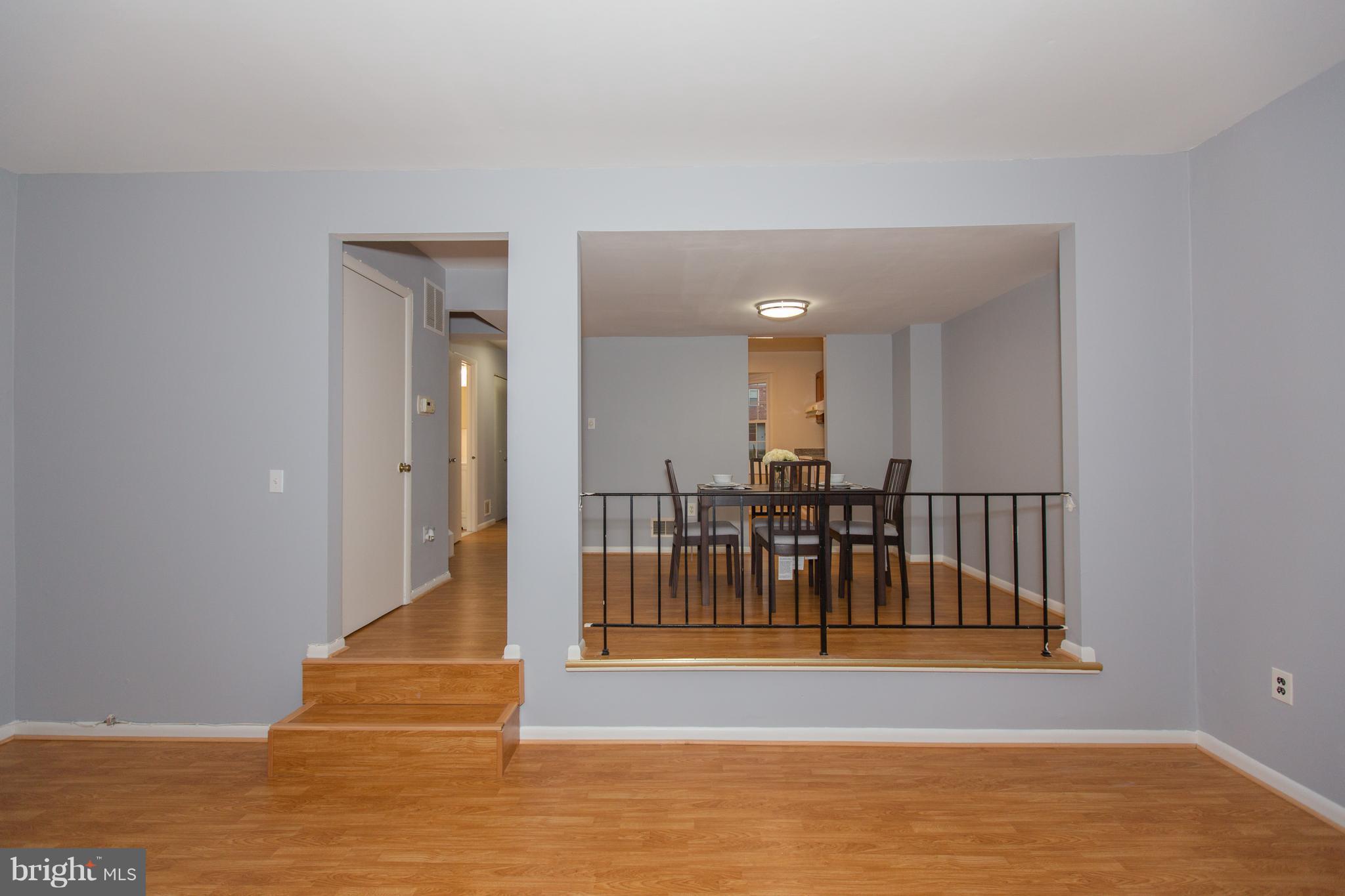 74 Timber Rock Road Gaithersburg, MD 20878 - Photo 10 of 30 Living Room