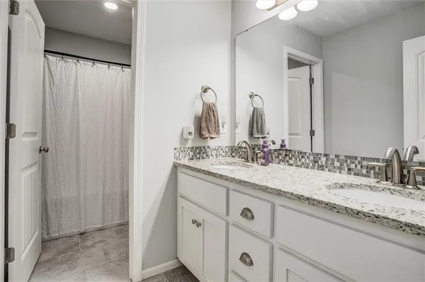 $495,000 | 1612 March Lane, Raymore, MO 64083