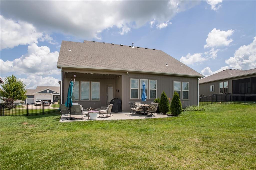 1612 March Lane Raymore, MO 64083 - Photo 27 of 37