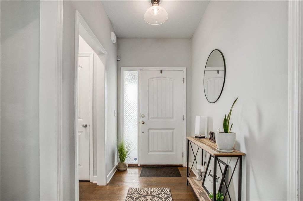 1612 March Lane Raymore, MO 64083 - Photo 3 of 37