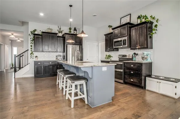 $495,000 | 1612 March Lane, Raymore, MO 64083