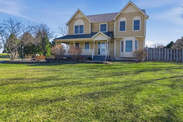 $759,900 | 2N879 Howard Road, Maple Park, IL 60151