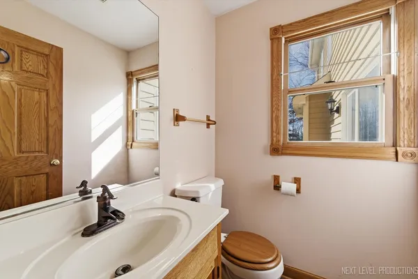 $759,900 | 2N879 Howard Road, Maple Park, IL 60151