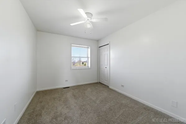 $739,900 | 2N879 Howard Road, Maple Park, IL 60151