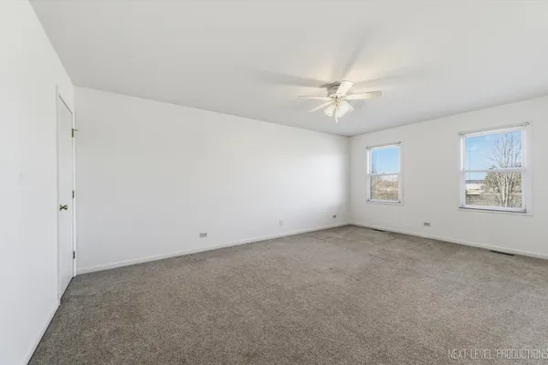 $739,900 | 2N879 Howard Road, Maple Park, IL 60151