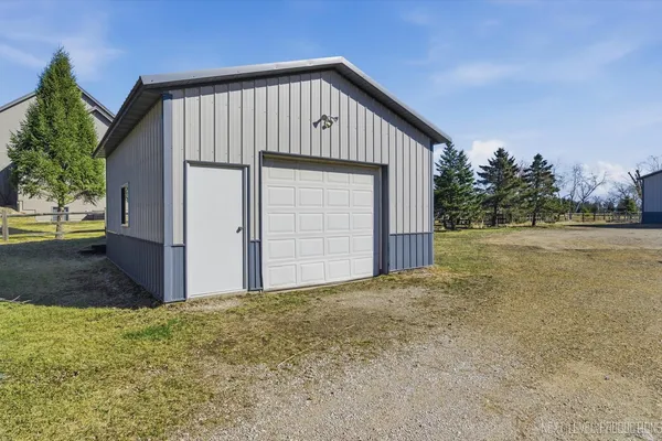 $739,900 | 2N879 Howard Road, Maple Park, IL 60151