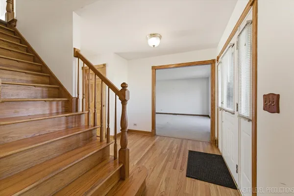 $759,900 | 2N879 Howard Road, Maple Park, IL 60151