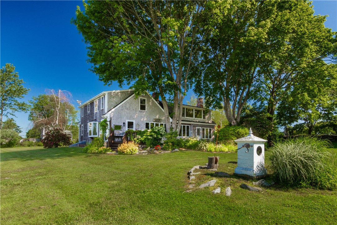 37 Long Pasture Road Little Compton, RI 02837 - Photo 4 of 27