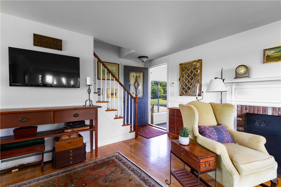 37 Long Pasture Road Little Compton, RI 02837 - Photo 9 of 27