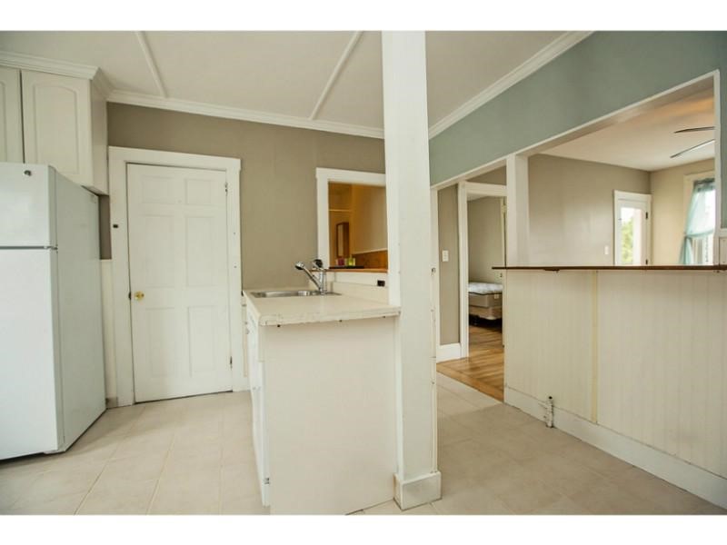 15 Webster Street, Unit 2 Newport, RI 02840 - Photo 3 of 10