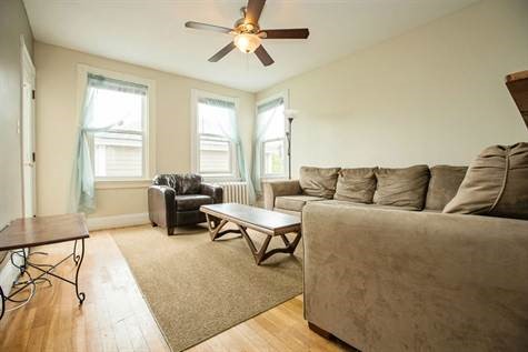 15 Webster Street, Unit 2 Newport, RI 02840 - Photo 9 of 10