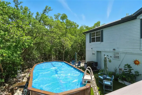 $1,500 | 936 Panther Creek Lane, Unit 1, Everglades City, FL 34139