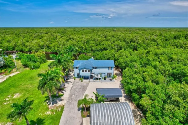 $1,500 | 936 Panther Creek Lane, Unit 1, Everglades City, FL 34139