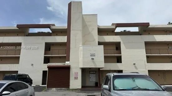 $190,729 | 8850 Fontainebleau Boulevard, Unit 203, Miami, FL 33172