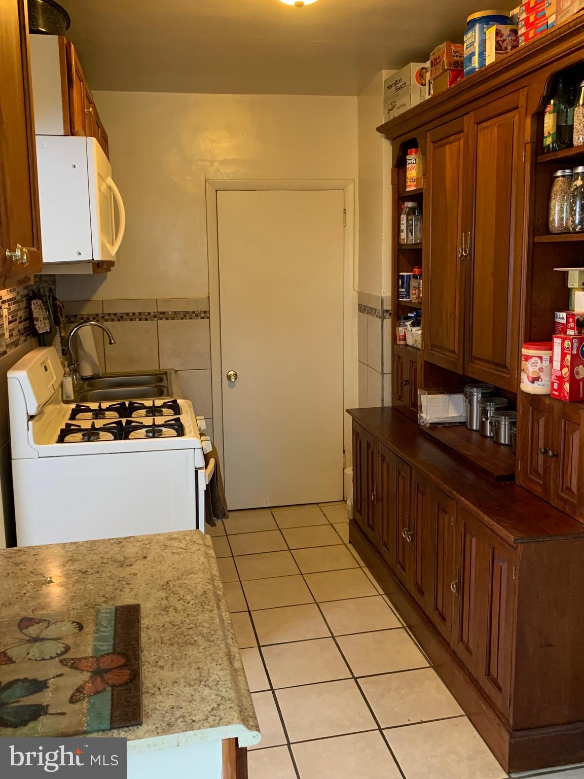 231 Ashby Road Upper Darby, PA 19082 - Photo 23 of 50