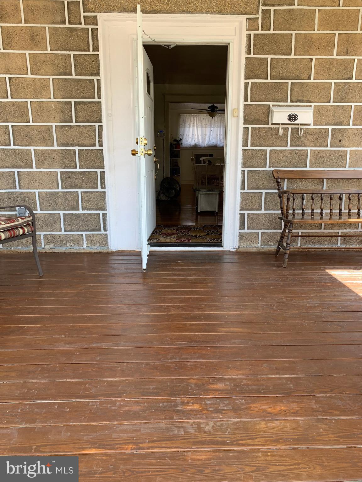 231 Ashby Road Upper Darby, PA 19082 - Photo 5 of 50