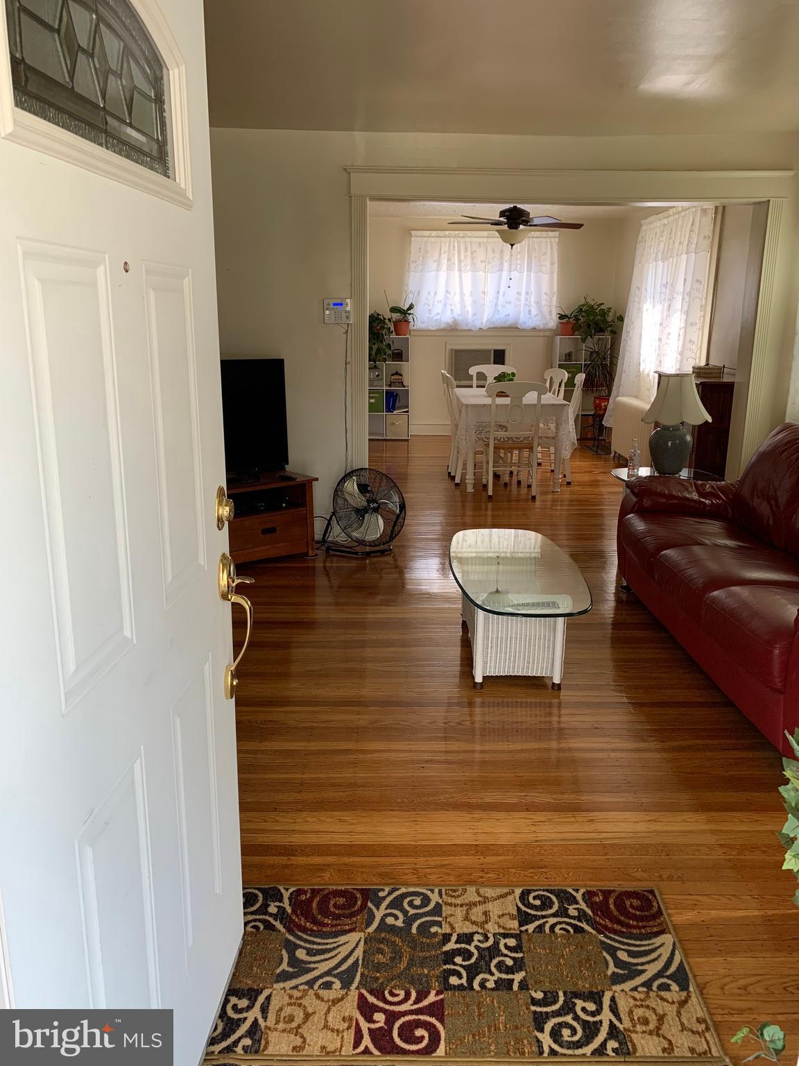 231 Ashby Road Upper Darby, PA 19082 - Photo 6 of 50