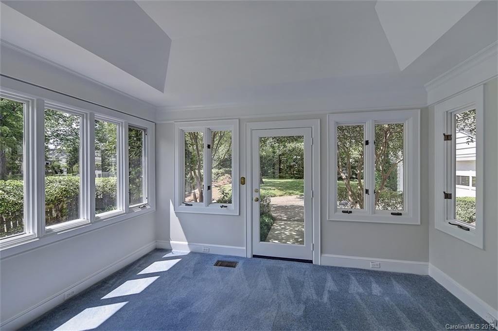 1254 Providence Road Charlotte, NC 28207 - Photo 11 of 38 Gallery Image 11