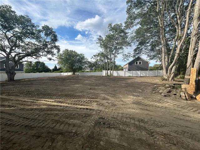 $2,795,000 | 980 Green End Avenue, Middletown, RI 02842