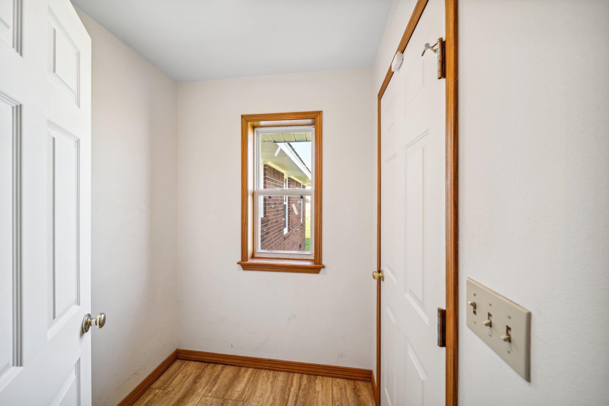 440450 East 180 Road Bluejacket, OK 74333 - Photo 25 of 38 Extra Room
