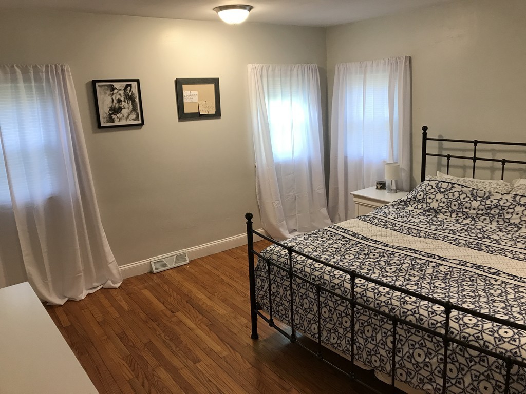 101 Clark Road Sturbridge, MA 01518 - Photo 18 of 29