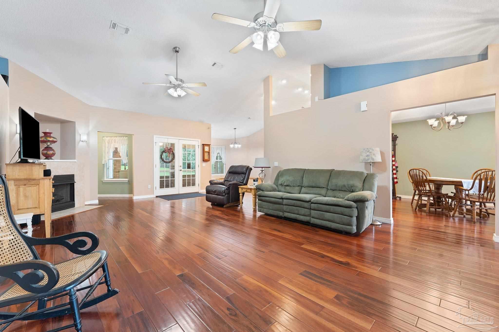 1775 Brentco Road Cantonment, FL 32533 - Photo 8 of 42 Gallery Image 8