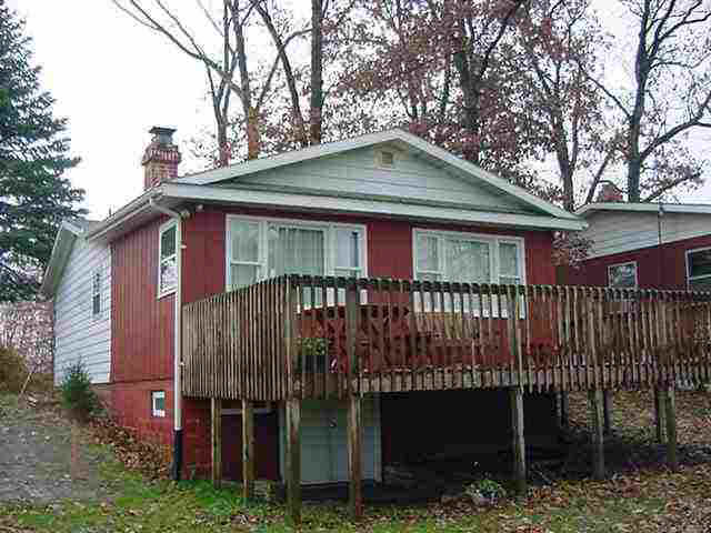 10701 North Oak Knoll Road Rome City, IN 46784 - Photo 2 of 3