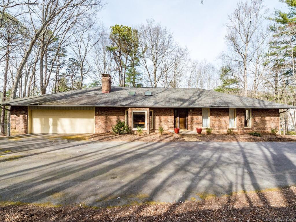 161 Weston Road Arden, NC 28704 - Photo 2 of 36 Gallery Image 2