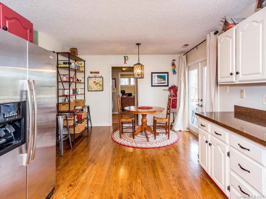 161 Weston Road Arden, NC 28704 - Photo 10 of 36 Gallery Image 10