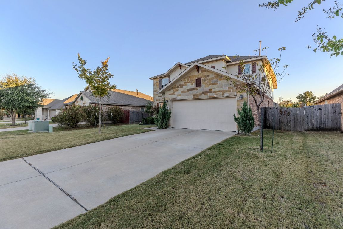 5925 Parma Street Round Rock, TX 78665 - Photo 7 of 36