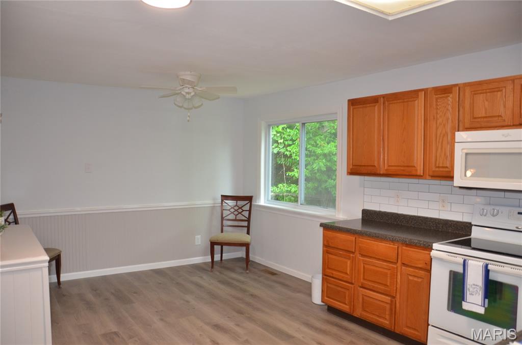 40 Cedar Ridge Drive Pacific, MO 63069 - Photo 2 of 15