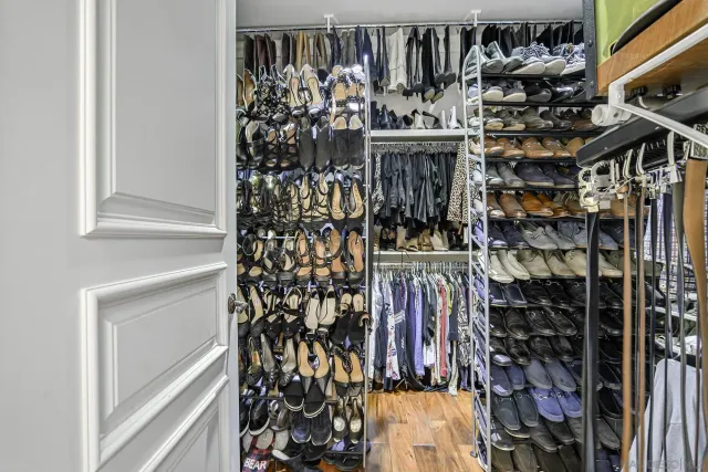 a room with furniture and a mirror