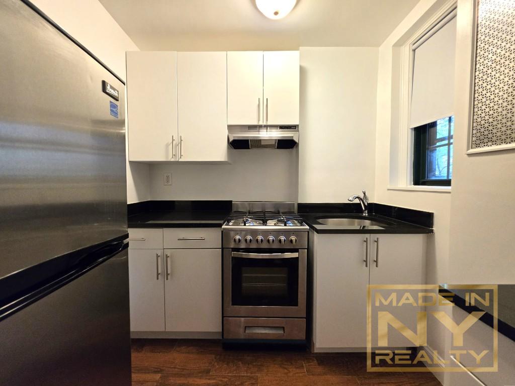 51-01 39th Avenue, Unit R24 Queens, NY 11104 - Photo 1 of 4 Photo 1