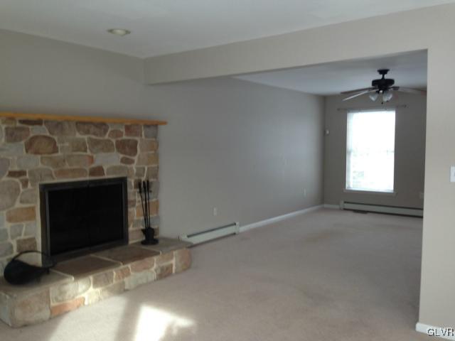 929 Renaldi Road Wind Gap, PA 18091 - Photo 3 of 8
