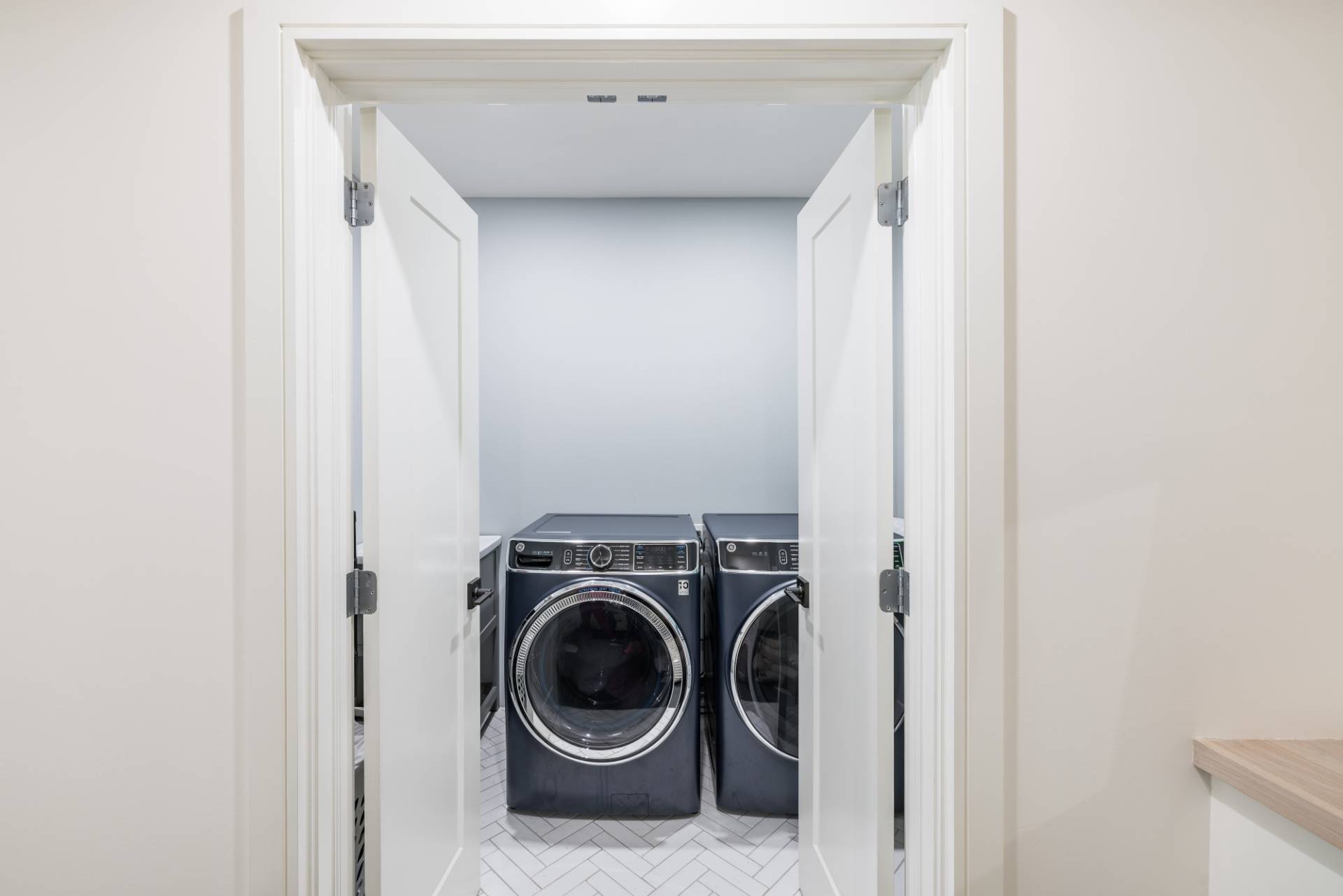 69 School Street Hampton Bays, NY 11946 - Photo 18 of 22